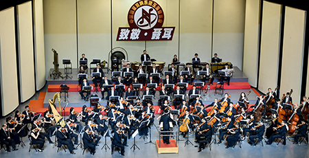 7月18日晚，“致敬·聂耳”音乐会在聂耳大剧院奏响。.jpg