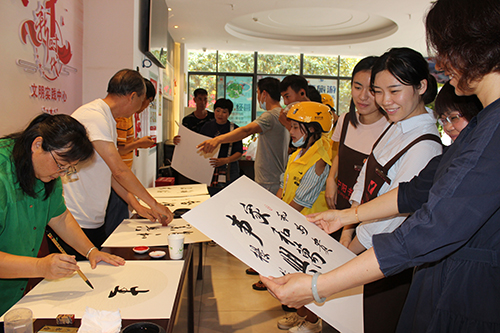20104926dw98.jpg