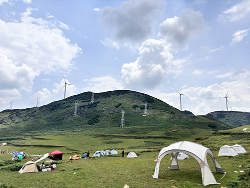 露营正当时 夏日享清凉.jpg
